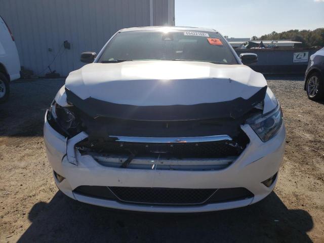 Photo 5 from auction – 2015 FORD TAURUS SHO with VIN 1FAHP2KTXFG156604