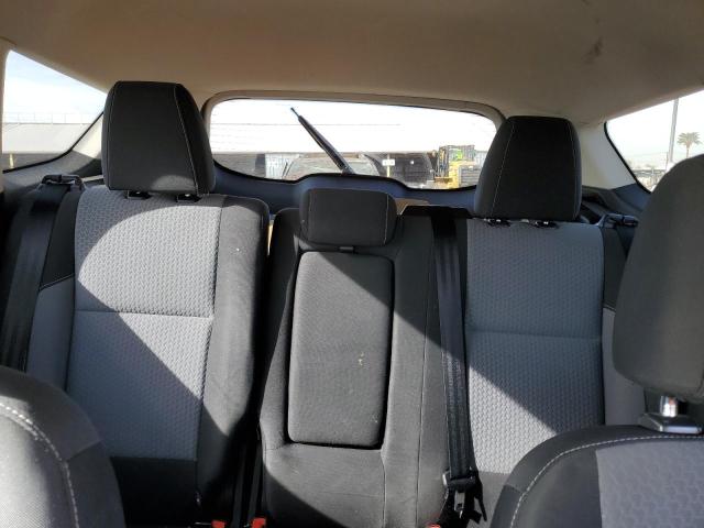 Photo 10 from auction – 2017 FORD ESCAPE SE with VIN 1FMCU0GDXHUE39958