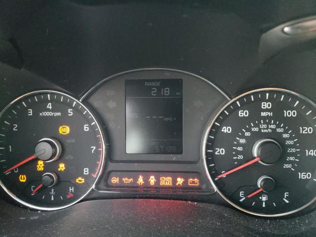 Photo 9 from auction – 2017 KIA FORTE LX with VIN 3KPFK4A78HE056617