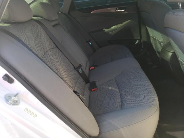 Photo 10 from auction – 2014 HYUNDAI SONATA HYB with VIN KMHEC4A49EA111472