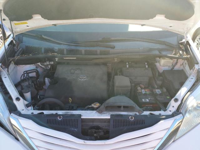 Photo 12 from auction – 2016 TOYOTA SIENNA LE with VIN 5TDKK3DC0GS722343