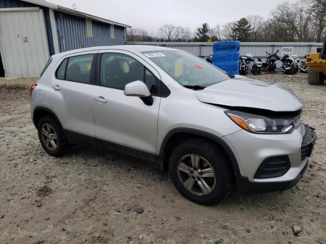 Photo 4 from auction – 2017 CHEVROLET TRAX LS with VIN KL7CJNSB7HB101443