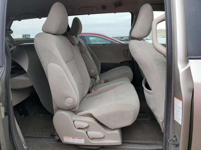 Photo 11 from auction – 2015 TOYOTA SIENNA LE with VIN 5TDKK3DC5FS662283