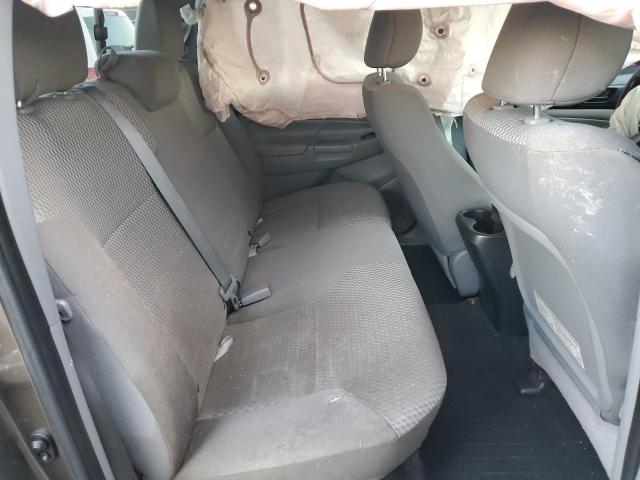 Photo 10 from auction – 2015 TOYOTA TACOMA DOU with VIN 3TMLU4ENXFM164987