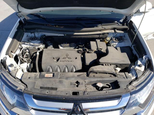 Photo 12 from auction – 2018 MITSUBISHI OUTLANDER with VIN JA4AD3A37JZ049769