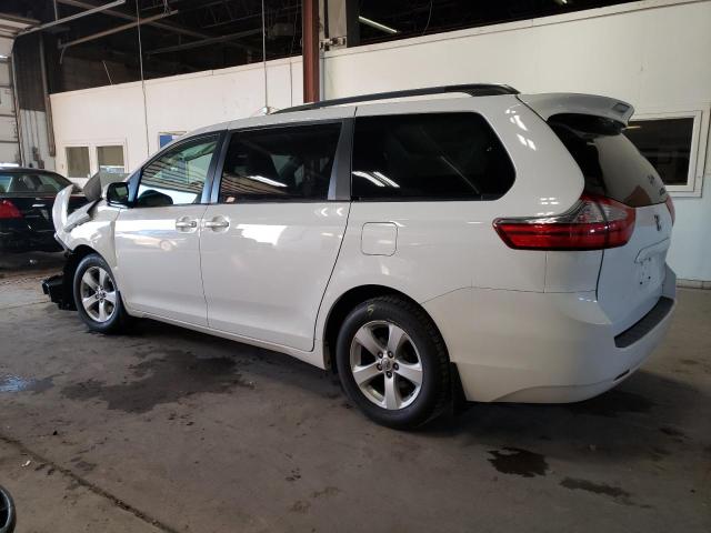 Photo 2 from auction – 2015 TOYOTA SIENNA LE with VIN 5TDKK3DC1FS534204