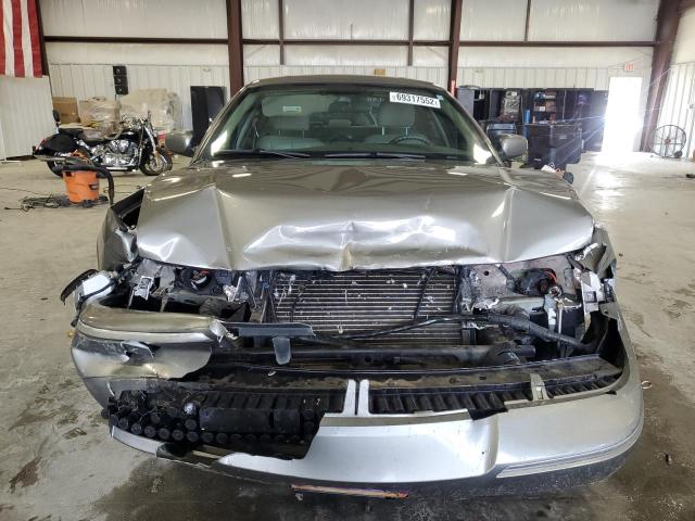 Photo 5 from auction – 2003 MERCURY GRAND MARQ with VIN 2MEFM74W93X683696