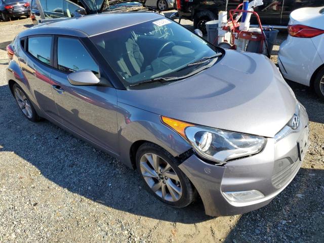 Photo 4 from auction – 2017 HYUNDAI VELOSTER with VIN KMHTC6AD9HU308406