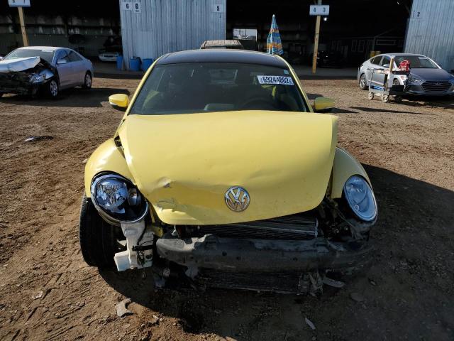 Photo 5 from auction – 2013 VOLKSWAGEN BEETLE with VIN 3VWJL7AT4DM681776