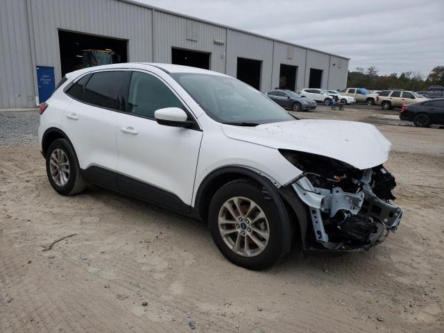 Photo 4 from auction – 2020 FORD ESCAPE SE with VIN 1FMCU0G60LUA46688