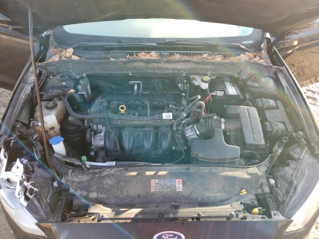 Photo 11 from auction – 2017 FORD FUSION S with VIN 3FA6P0G70HR388132