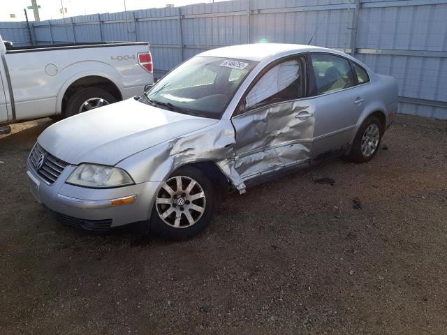 VOLKSWAGEN PASSAT GLS 2003 with VIN WVWPD63B43P281962 - Photo from auction