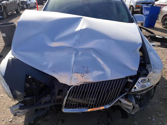 Photo 12 from auction – 2016 LINCOLN MKT with VIN 2LMHJ5FK5GBL01801