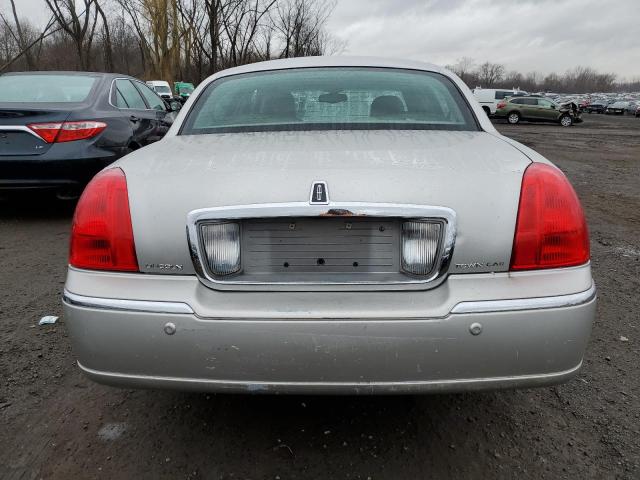 Photo 6 from auction – 2004 LINCOLN TOWN CAR E with VIN 1LNHM81W44Y619597