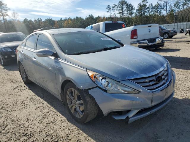 Photo 4 from auction – 2011 HYUNDAI SONATA with VIN 5NPEC4AC3BH076587