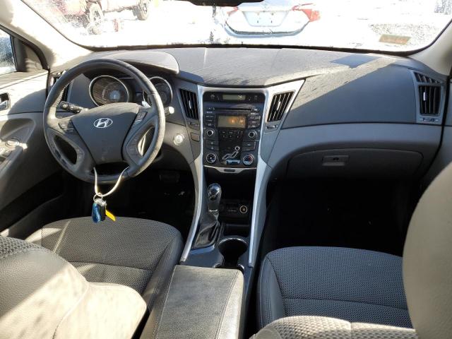 Photo 8 from auction – 2013 HYUNDAI SONATA SE with VIN 5NPEC4AC0DH557321