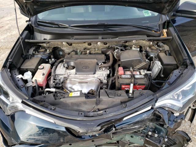 Photo 12 from auction – 2018 TOYOTA RAV4 LE with VIN JTMZFREV2JJ153800