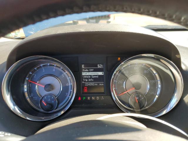 Photo 9 from auction – 2013 CHRYSLER TOWN & COU with VIN 2C4RC1CG5DR645607