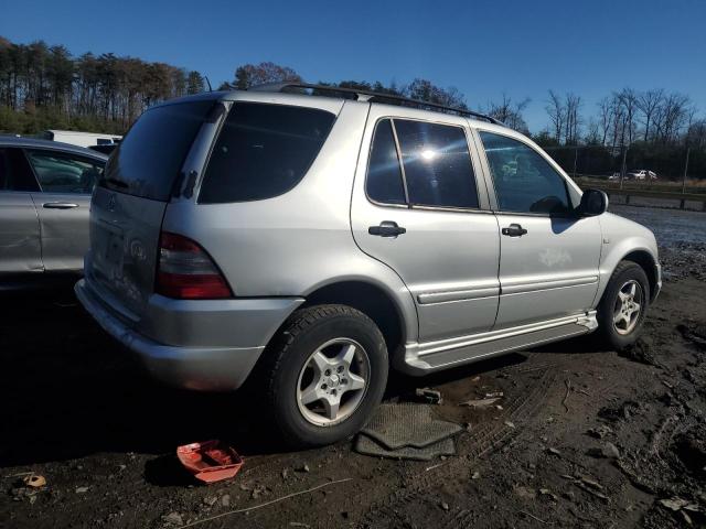 Photo 3 from auction – 2001 MERCEDES-BENZ ML 320 with VIN 4JGAB54EX1A243520