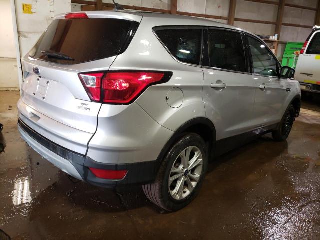 Photo 3 from auction – 2019 FORD ESCAPE SE with VIN 1FMCU9GD6KUB75763