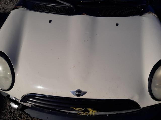 Photo 11 from auction – 2005 MINI COOPER with VIN WMWRC33555TK62218