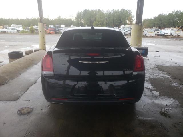 Photo 6 from auction – 2019 CHRYSLER 300 S with VIN 2C3CCABT5KH689845