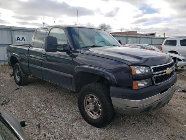 Photo 4 from auction – 2005 CHEVROLET SILVERADO with VIN 1GCHK29UX5E238897