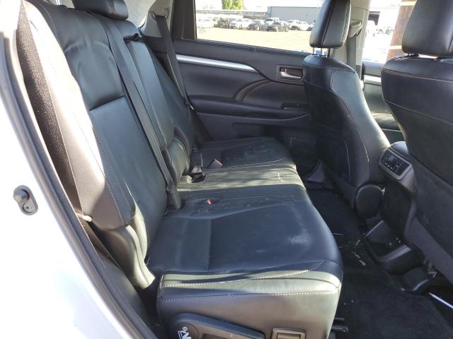 Photo 10 from auction – 2018 TOYOTA HIGHLANDER with VIN 5TDKZRFH7JS262791
