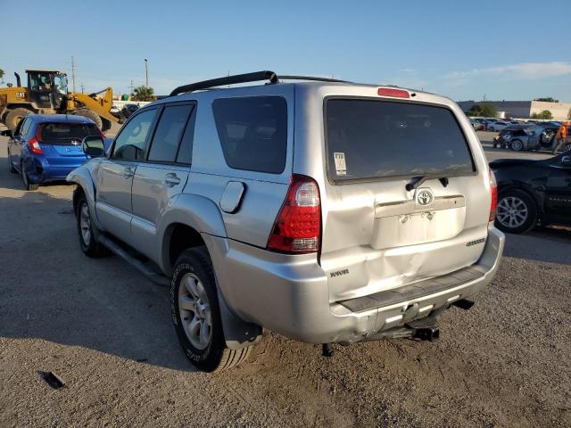 Zdjęcie 2 z aukcji – 2007 TOYOTA 4RUNNER SR z VIN JTEZU14R978082344