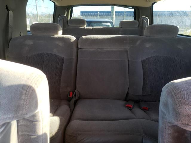 Photo 10 from auction – 2002 CHEVROLET SUBURAN c with VIN 3GNEC16Z22G359686