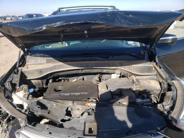 Photo 12 from auction – 2018 HYUNDAI SANTA FE S with VIN 5NMZU3LB4JH098574