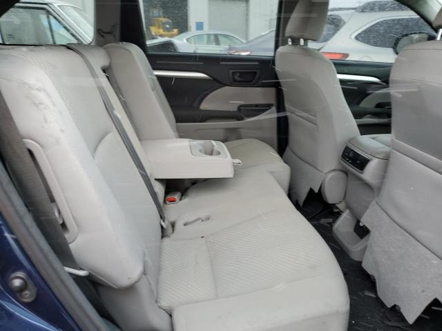 Photo 11 from auction – 2015 TOYOTA HIGHLANDER with VIN 5TDBKRFH2FS210710