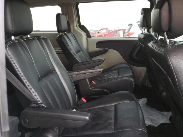 Photo 11 from auction – 2014 CHRYSLER TOWN & COU with VIN 2C4RC1BG3ER139129
