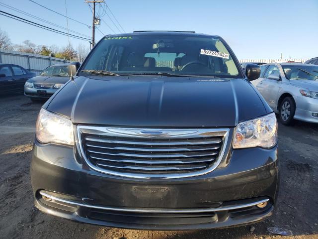 Photo 5 from auction – 2011 CHRYSLER TOWN & COU with VIN 2A4RR5DG2BR770849