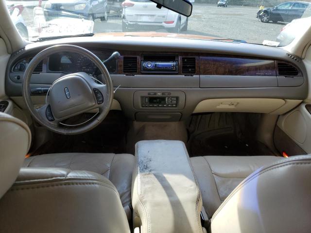 Photo 8 from auction – 1999 LINCOLN TOWN CAR E with VIN 1LNHM81W5XY633500