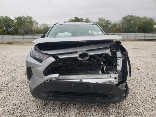 Photo 5 from auction – 2019 TOYOTA RAV4 LE with VIN 2T3H1RFV0KC021227
