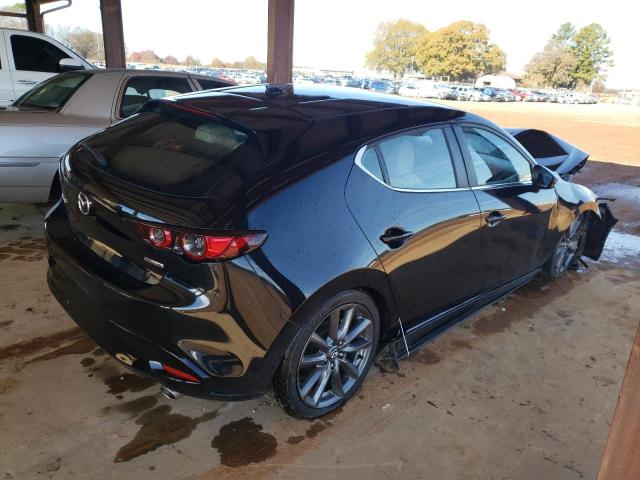 Photo 3 from auction – 2019 MAZDA 3 PREFERRE with VIN JM1BPAMM4K1132084