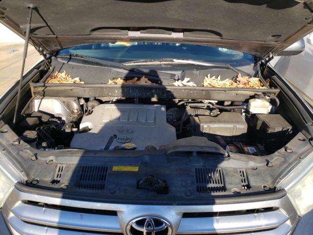 Photo 12 from auction – 2011 TOYOTA HIGHLANDER with VIN 5TDBK3EH5BS076168