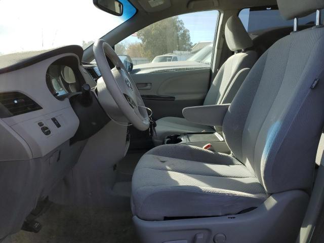 Photo 7 from auction – 2012 TOYOTA SIENNA LE with VIN 5TDKK3DC1CS243942