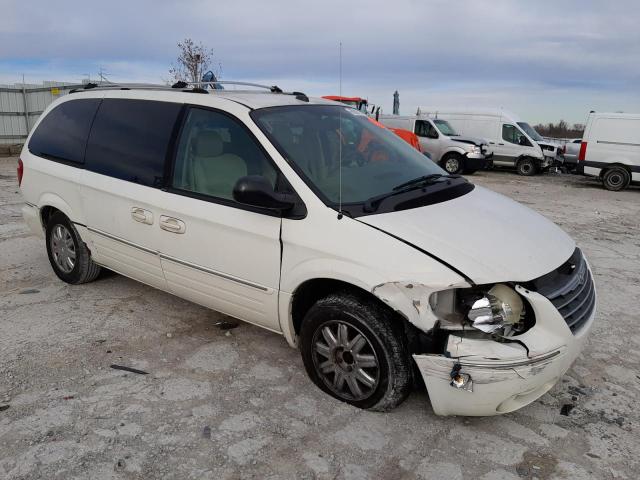Photo 4 from auction – 2005 CHRYSLER TOWN & COU with VIN 2C8GP64L95R355911