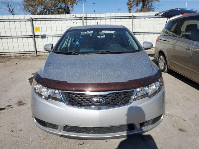 Photo 5 from auction – 2011 KIA FORTE EX with VIN KNAFU4A2XB5449095