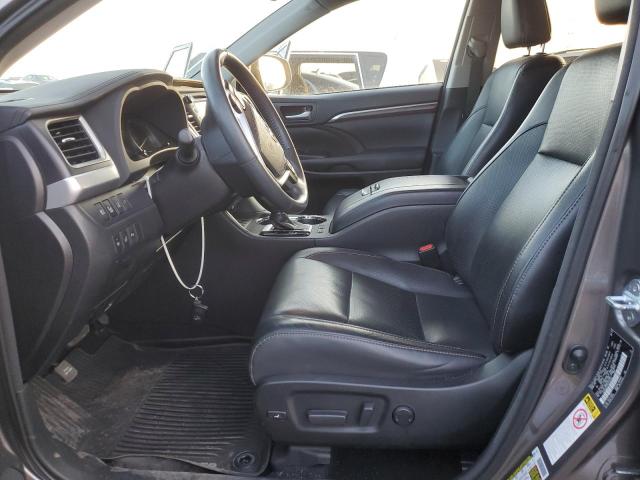 Photo 7 from auction – 2016 TOYOTA HIGHLANDER with VIN 5TDDCRFH2GS019702