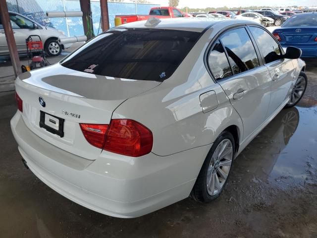 Photo 3 from auction – 2011 BMW 328 XI with VIN WBAPK7C5XBA821075