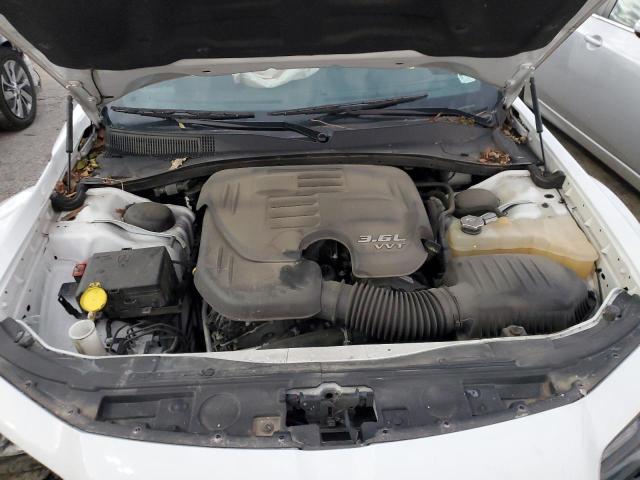 Photo 11 from auction – 2018 CHRYSLER 300 S with VIN 2C3CCABG1JH214369
