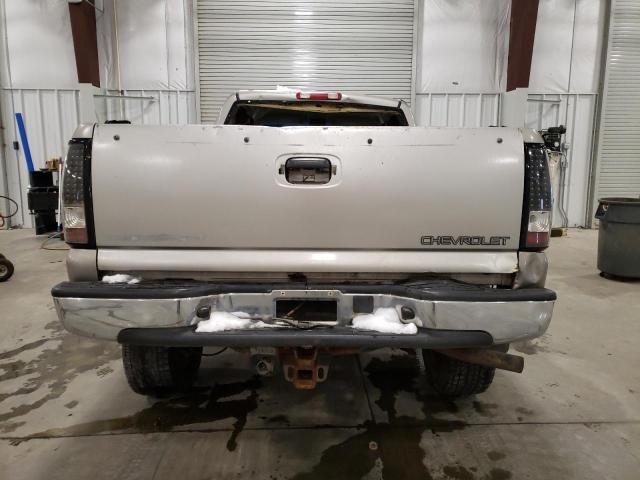 Photo 6 from auction – 2003 CHEVROLET SILVERADO with VIN 2GCEK19T531114684