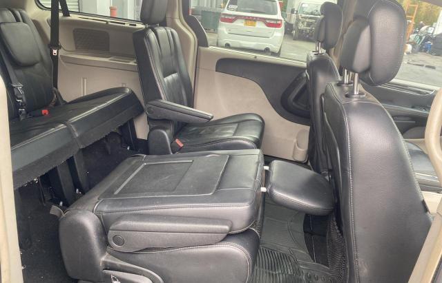Photo 6 from auction – 2012 CHRYSLER TOWN & COU with VIN 2C4RC1CG2CR124245