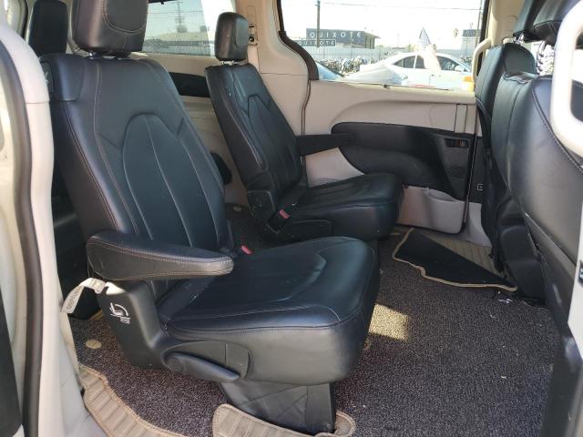 Photo 11 from auction – 2017 CHRYSLER PACIFICA T with VIN 2C4RC1BG5HR633724