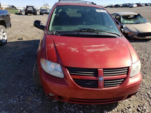 Photo 5 from auction – 2005 DODGE GRAND CARA with VIN 2D4GP44L05R566035