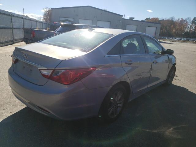 Photo 3 from auction – 2011 HYUNDAI SONATA GLS with VIN 5NPEB4AC4BH137237