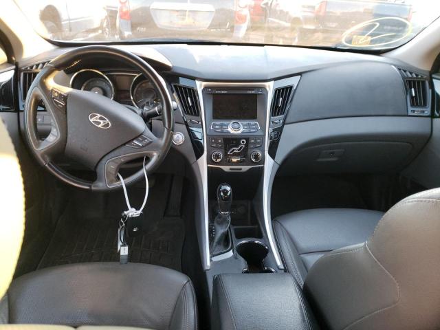 Photo 8 from auction – 2011 HYUNDAI SONATA SE with VIN 5NPEC4AC9BH123699